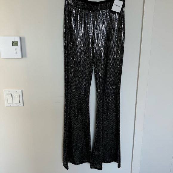 BNWT: Disco-style wide pants Forever 21 Medium - Picture 3 of 7